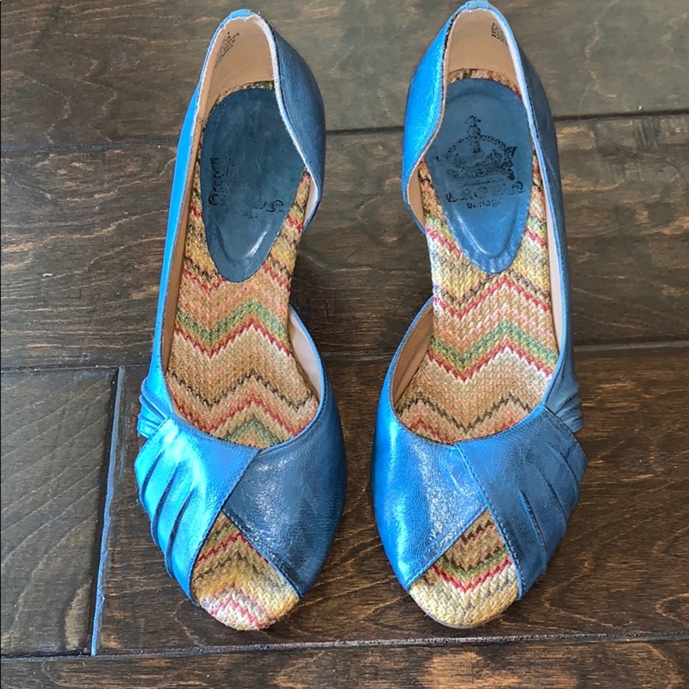 CROWN VINTAGE | low heels